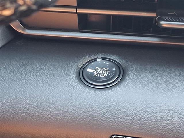 new 2025 Hyundai Elantra car, priced at $23,060