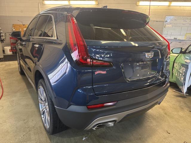 used 2020 Cadillac XT4 car, priced at $24,989