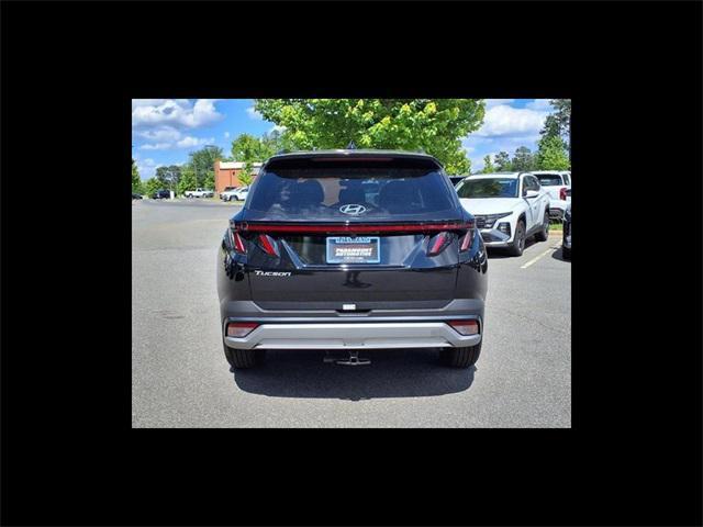 new 2025 Hyundai Tucson car, priced at $30,220