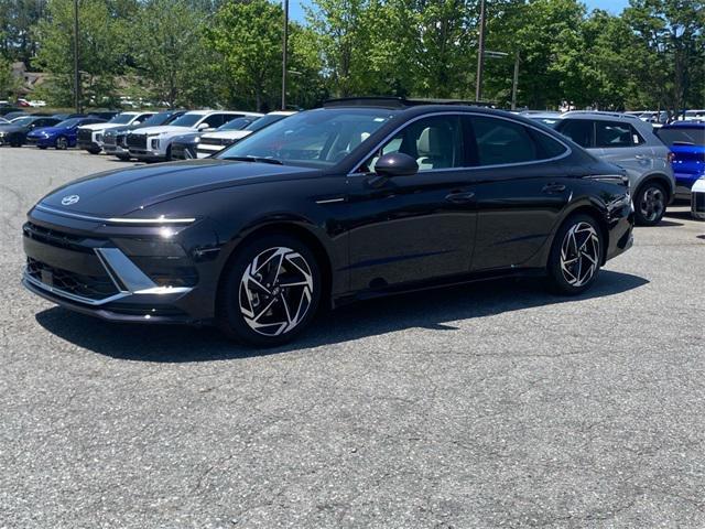 new 2025 Hyundai Sonata car, priced at $30,373