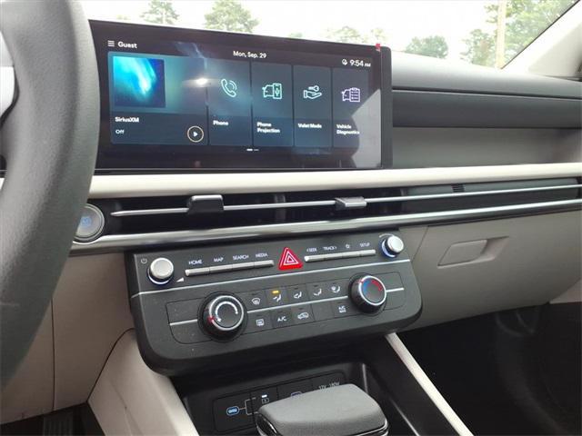 new 2025 Hyundai Tucson car, priced at $28,112