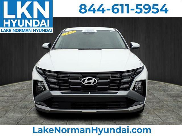 new 2025 Hyundai Tucson car, priced at $28,112