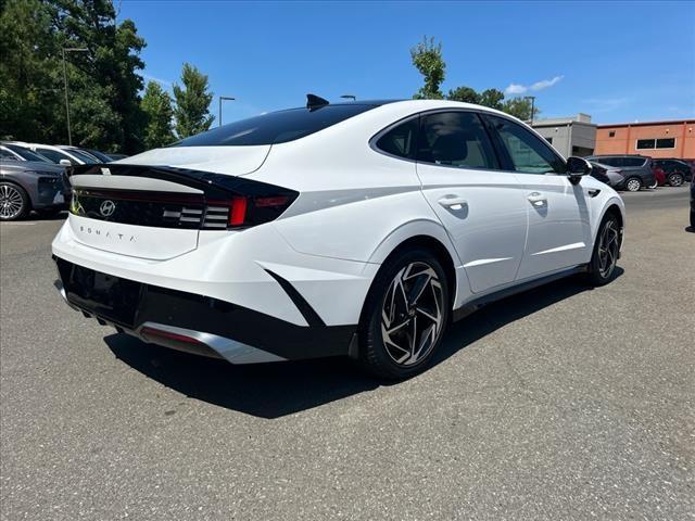 new 2024 Hyundai Sonata car, priced at $30,710