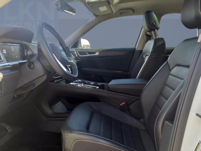 used 2024 Volkswagen Atlas car, priced at $39,539