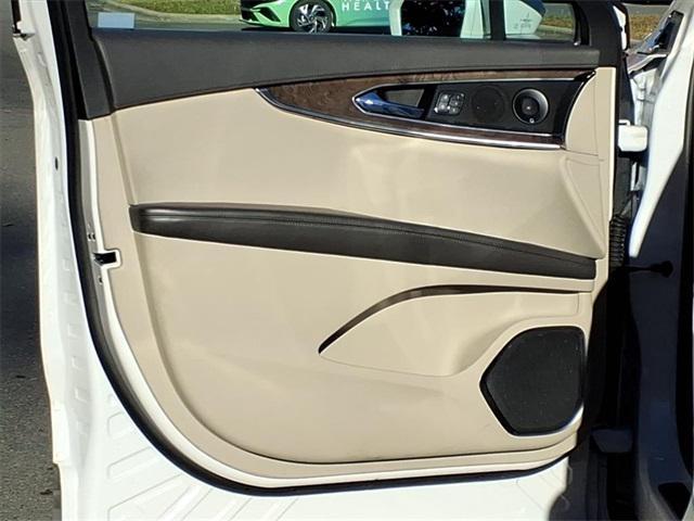 used 2019 Lincoln Nautilus car, priced at $19,602