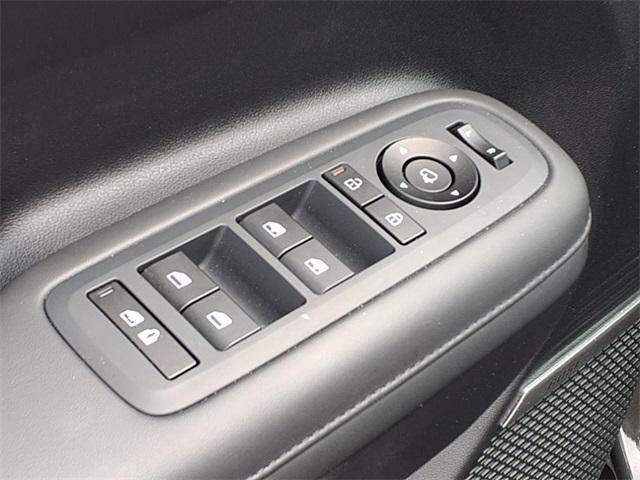 new 2025 Hyundai Santa Fe car, priced at $39,615