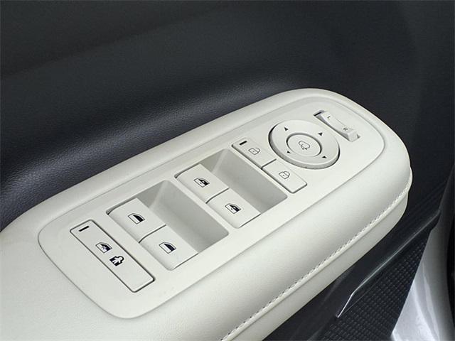 used 2024 Hyundai Santa Fe car, priced at $33,784