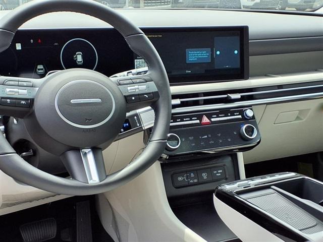 new 2025 Hyundai TUCSON Hybrid car