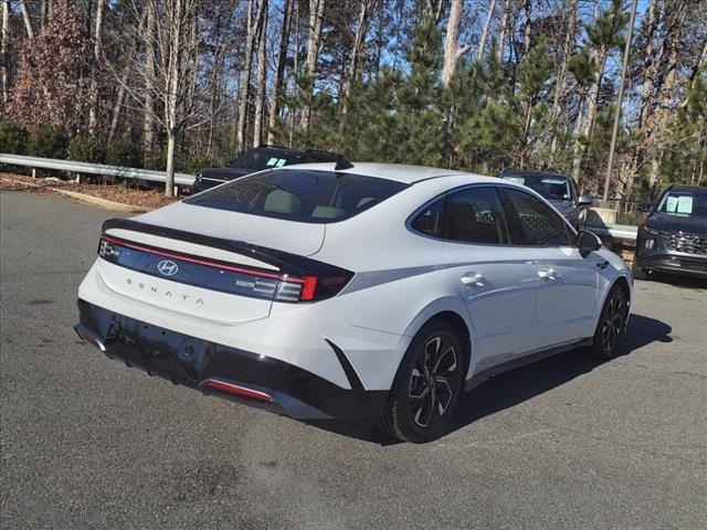 new 2024 Hyundai Sonata car, priced at $26,738