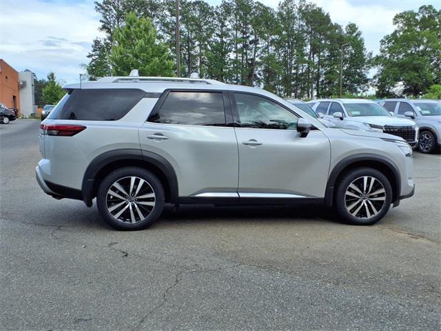 used 2023 Nissan Pathfinder car, priced at $39,085