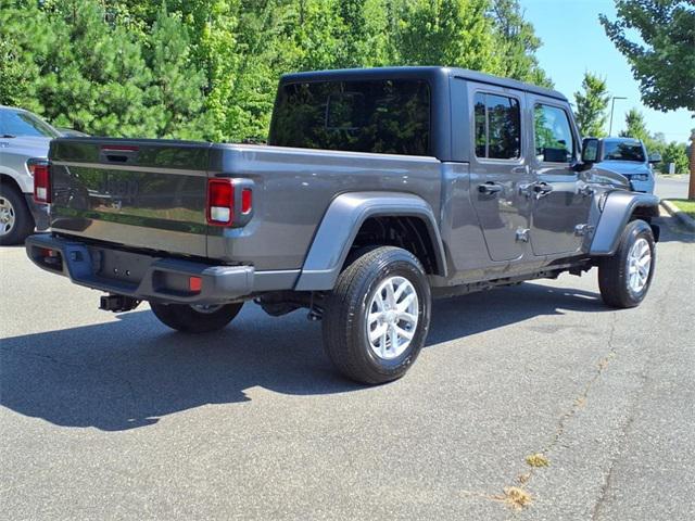used 2023 Jeep Gladiator car, priced at $31,522