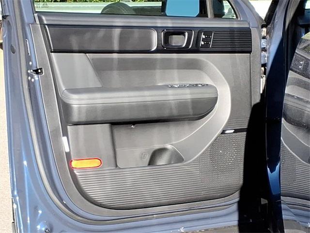 new 2026 Hyundai SANTA FE HEV car, priced at $46,685