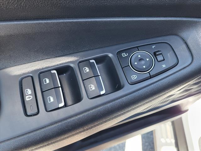 used 2022 Hyundai Santa Fe car, priced at $20,549