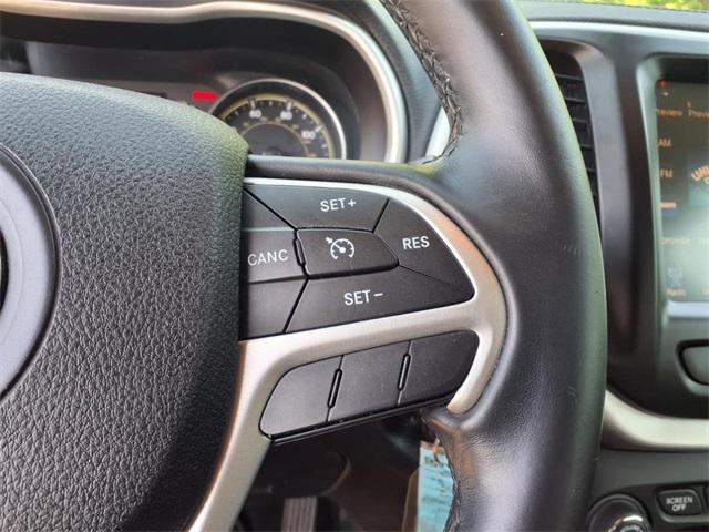 used 2014 Jeep Cherokee car, priced at $9,938