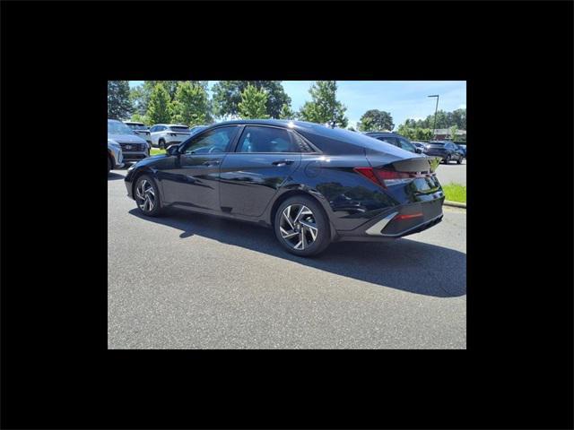 new 2025 Hyundai Elantra car, priced at $24,335