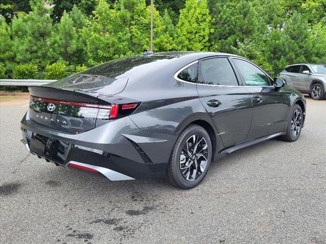 new 2024 Hyundai Sonata car, priced at $26,137