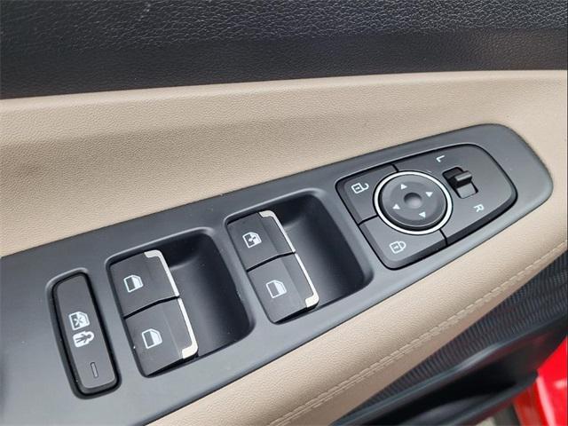 used 2023 Hyundai Santa Fe car, priced at $21,418