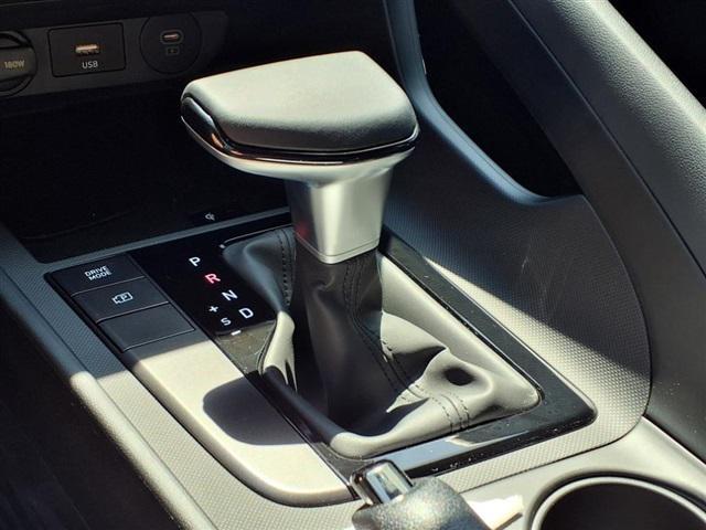 new 2025 Hyundai Elantra car