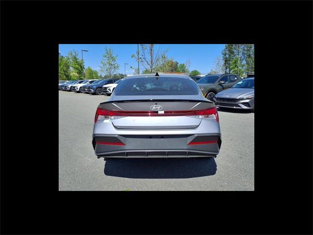 new 2025 Hyundai Elantra car, priced at $22,633