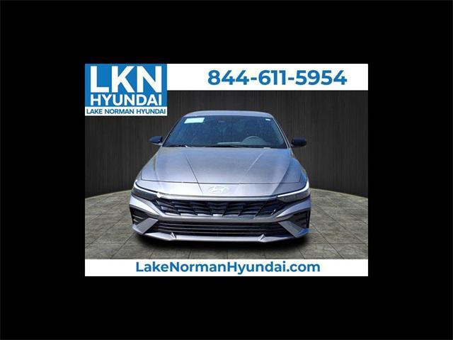 new 2025 Hyundai Elantra car, priced at $22,633