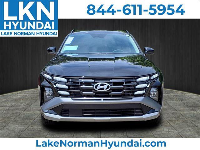 new 2025 Hyundai TUCSON Hybrid car, priced at $34,215