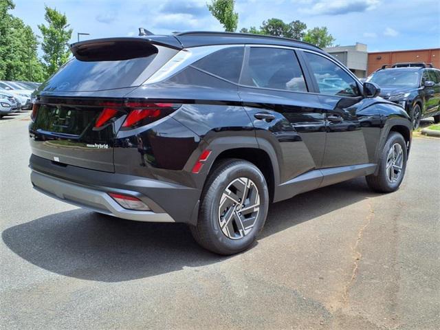 new 2025 Hyundai TUCSON Hybrid car, priced at $34,215