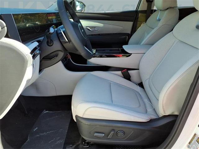 new 2026 Hyundai TUCSON Hybrid car, priced at $42,085
