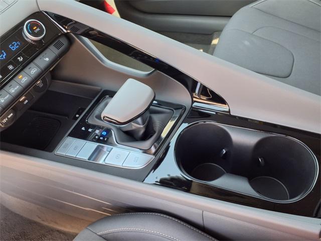 new 2025 Hyundai Elantra car, priced at $26,010