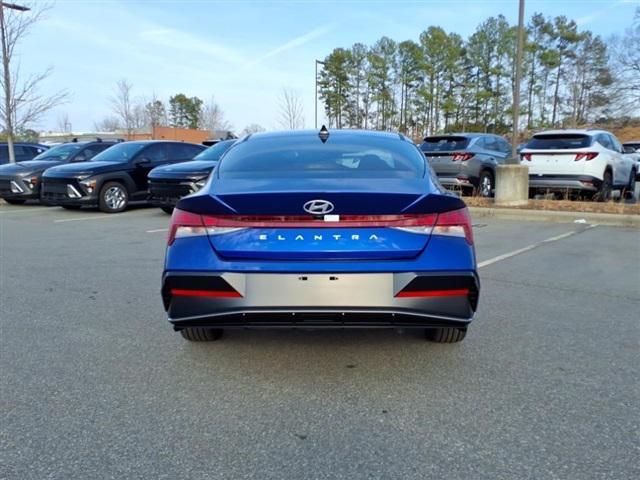 new 2025 Hyundai Elantra car, priced at $25,635