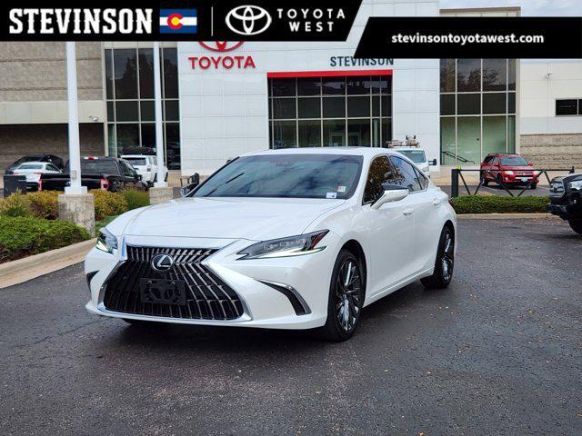 used 2025 Lexus ES 300h car, priced at $48,278