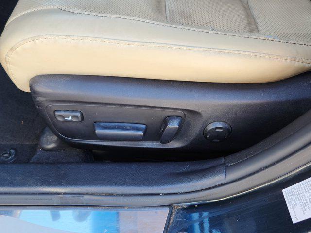 used 2015 Toyota Avalon Hybrid car, priced at $18,200