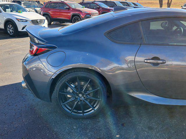 used 2023 Toyota GR86 car, priced at $30,021