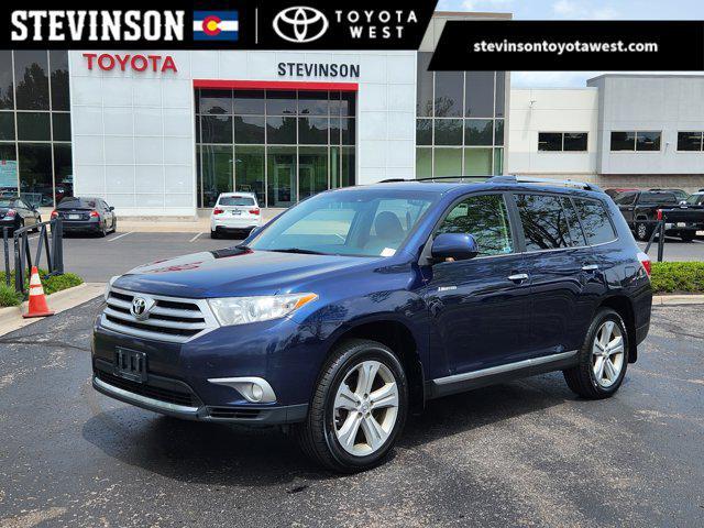 used 2013 Toyota Highlander car, priced at $15,799