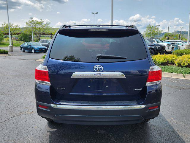 used 2013 Toyota Highlander car, priced at $15,799