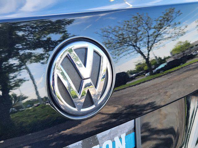 used 2013 Volkswagen Jetta car, priced at $9,999