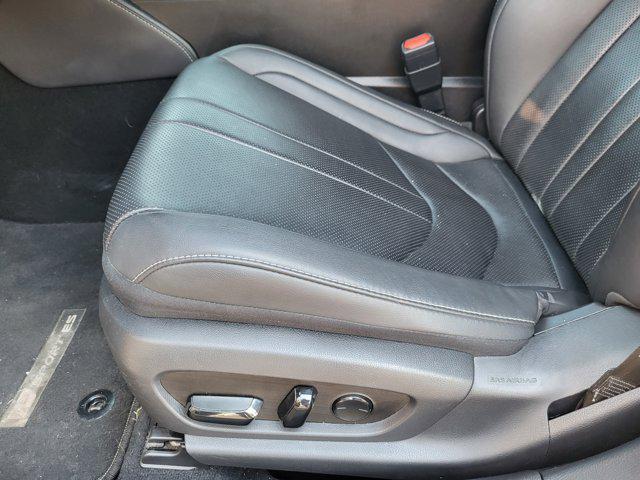 used 2020 Lexus ES 350 car, priced at $31,053