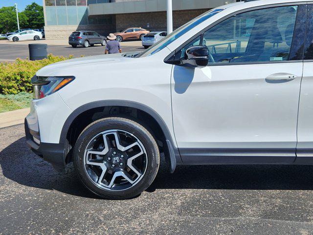 used 2022 Honda Passport car, priced at $33,385