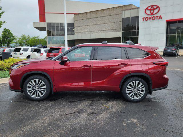 used 2020 Toyota Highlander car, priced at $41,399