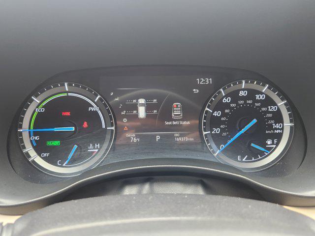 used 2020 Toyota Highlander Hybrid car, priced at $27,499