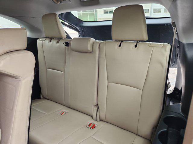 used 2020 Toyota Highlander Hybrid car, priced at $27,499