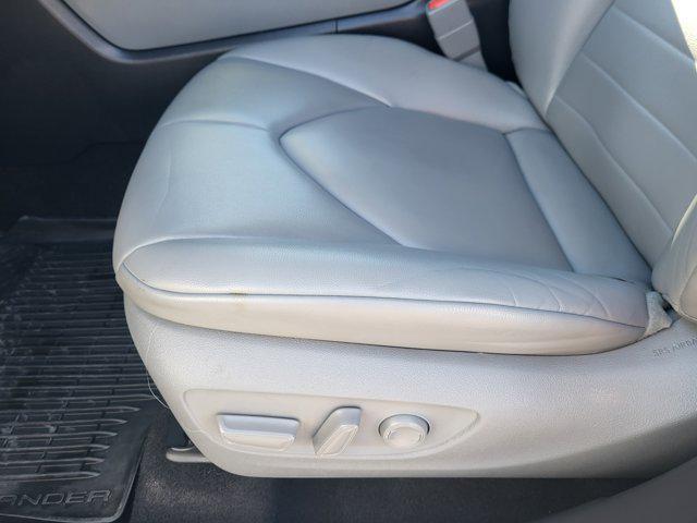 used 2023 Toyota Highlander car, priced at $37,307