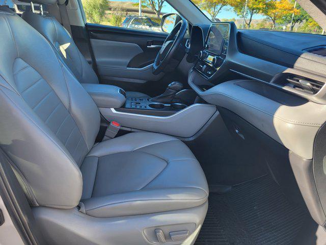 used 2023 Toyota Highlander car, priced at $37,307