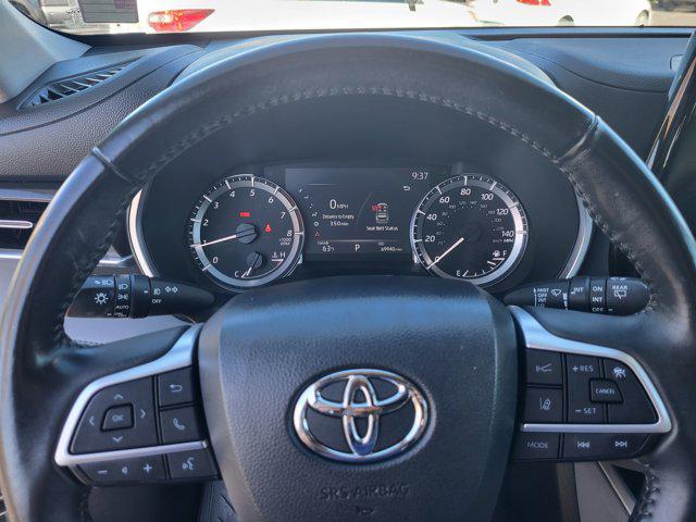 used 2023 Toyota Highlander car, priced at $37,307