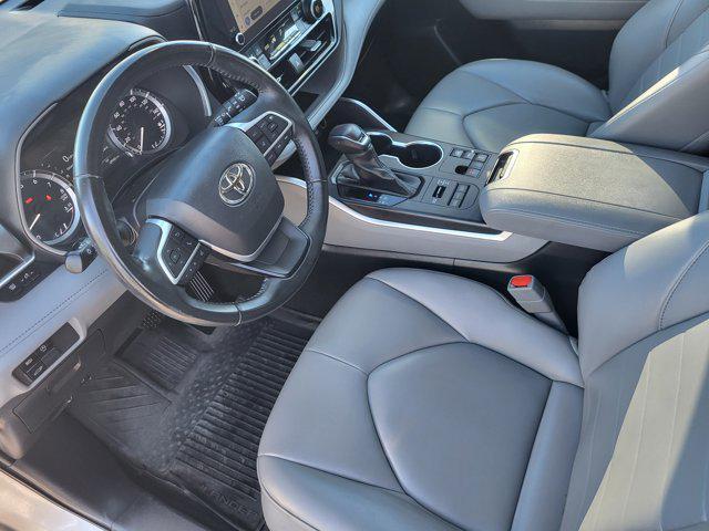 used 2023 Toyota Highlander car, priced at $37,307