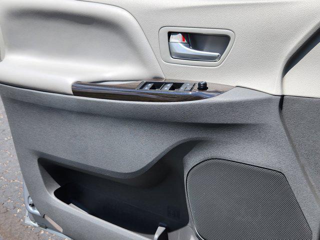 used 2016 Toyota Sienna car, priced at $16,937