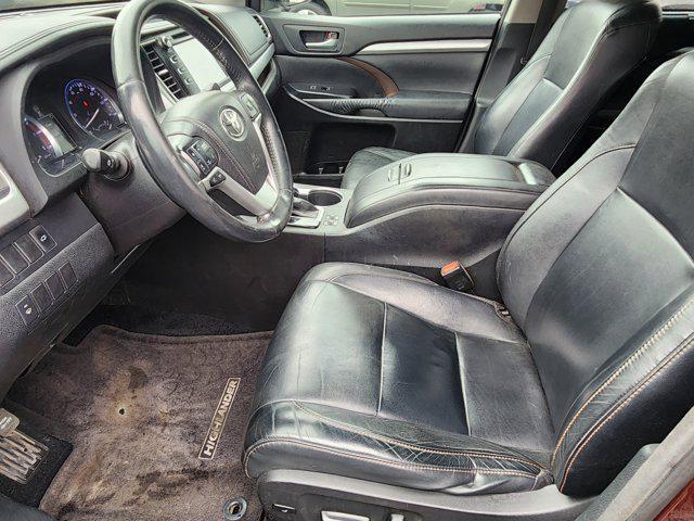 used 2014 Toyota Highlander car, priced at $16,599