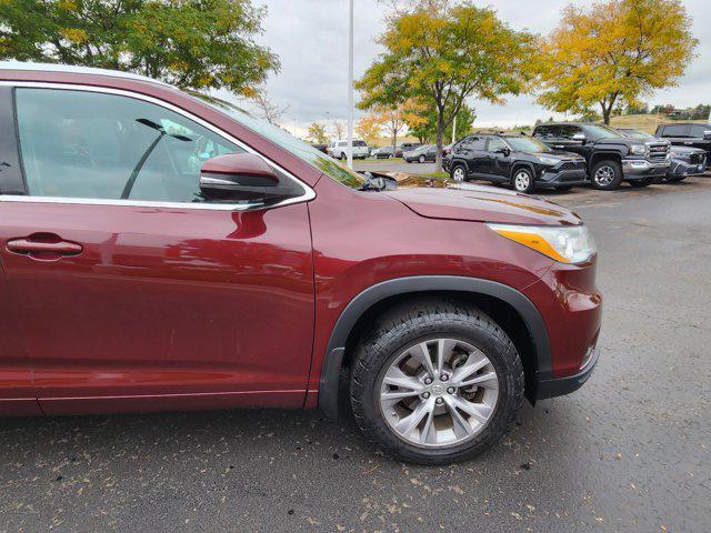 used 2014 Toyota Highlander car, priced at $16,599