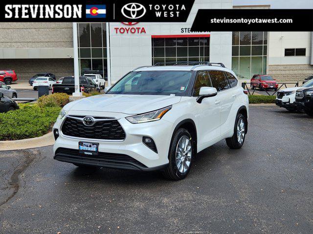 used 2023 Toyota Highlander car, priced at $42,300