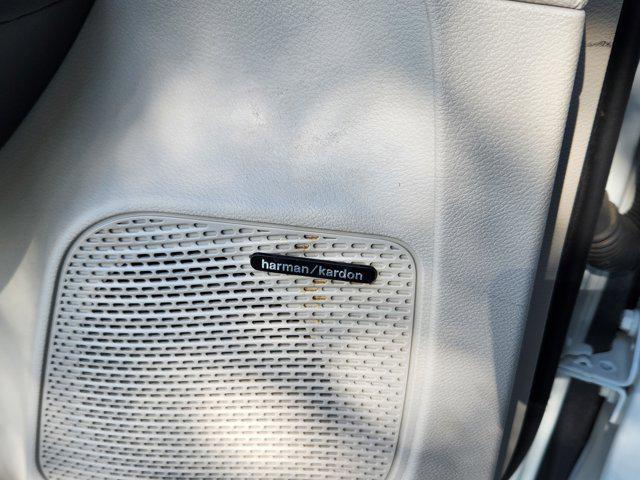 used 2023 Chrysler Pacifica car, priced at $42,099