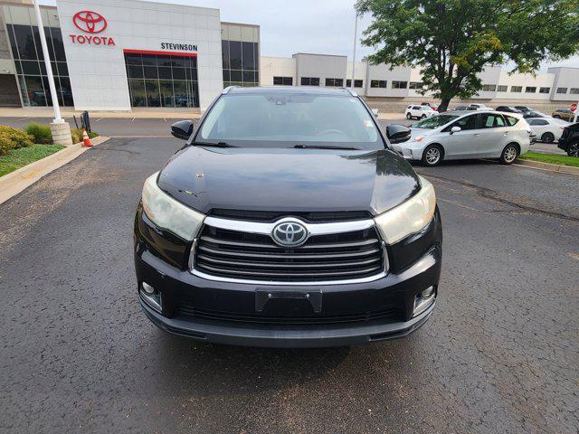 used 2016 Toyota Highlander car, priced at $23,809